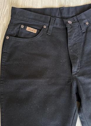Джинси wrangler чорні прямі розмір l