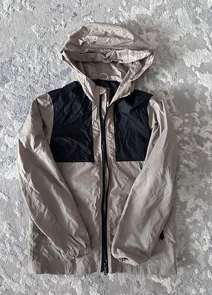 Вітровка jack&jones дитяча з капюшоном, бежева з чорними вставками