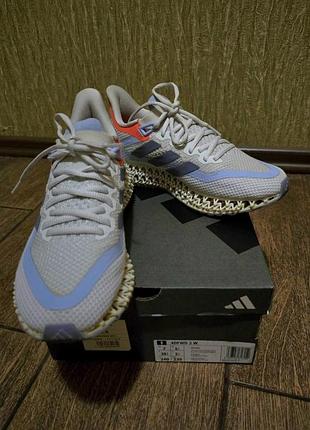 Продам кроссовки adidas