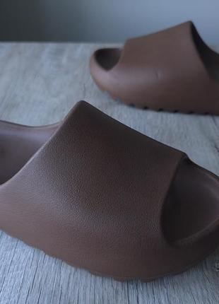 Тапки adidas yezzy slide 4