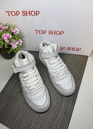 Оригінальні кросівки nike force 2