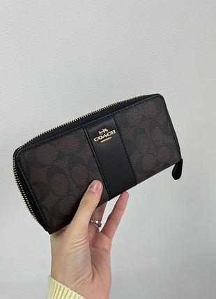 Гаманець coach