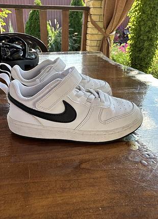 Кросівки nike 26 розмір,15 см устілка