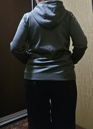 Продам кофту under armour 2
