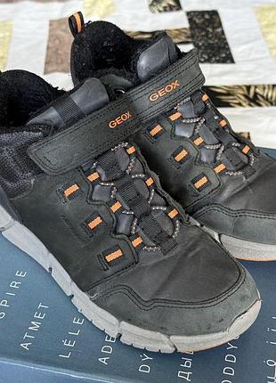 Черевики geox демісезонні, розмір 33