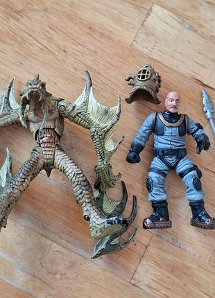 Набор фигурок mcfarlane toys monsters series 2 - sea creature