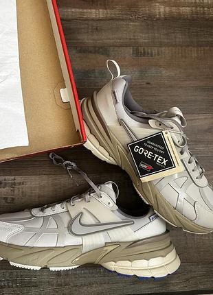 Розпродаж nike v2k run gore-tex оригінал. нові.