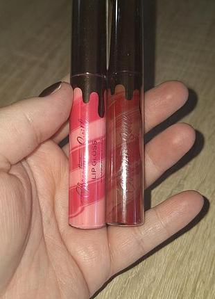 I heart revolution chocolate swirl lipgloss