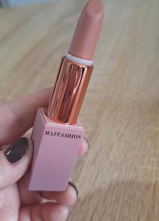 Матовая помада для губ revolution maffashion 4