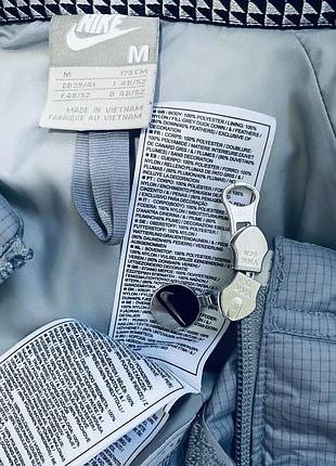 Пуховик чоловічий nike p. m 10