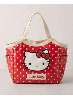 Cумка hello kitty 
oriгинал.средний размер