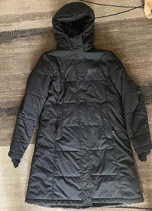 Куртка жіноча зимова чорна s-m jack wolfskin