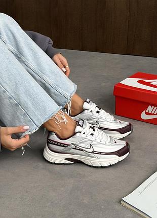 Жіночі кросівки nike initiator metallic bordo | 36–41