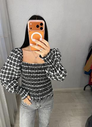 Гарна блуза