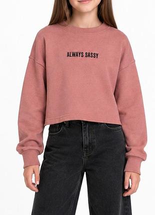 Світшот дівчинці new look напис always sassy 10-11 років 146 см пилно-рожевий вільний крій батнік на флісі укорочений кроп із манжетами оверсайз
