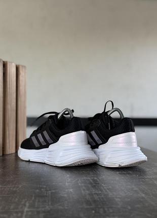 Кросівки adidas 5