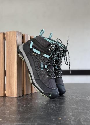 Черевики keen
