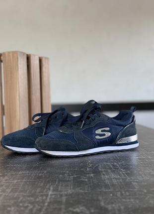 Кросівки skechers 3