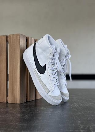 Кросівки nike blazer