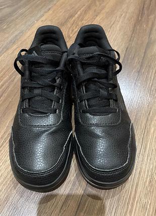 Кроссовки adidas 2