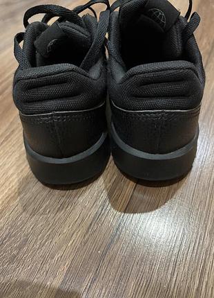 Кроссовки adidas 3