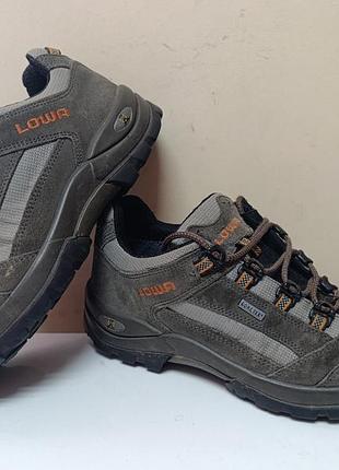 Трекінгові кросівки lowa taurus gore tex (39.5p.) оригінал!