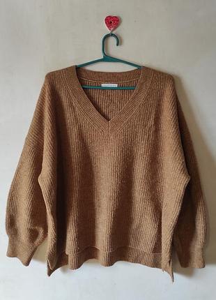 Теплый объемный свитер primark oversize (xl / 48-50) с v-вырезом и шерстью