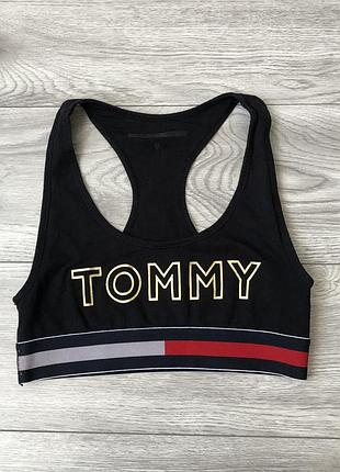 Чорний жіночий спортивний топ tommy hilfiger