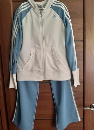 Спортивний костюм жіночий adidas вінтажний, біло-блакитний