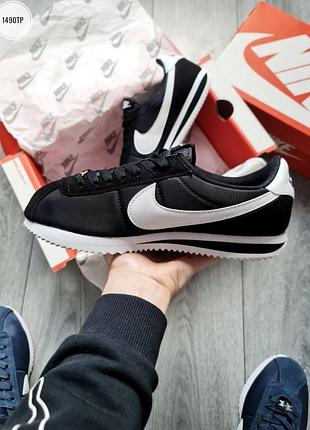 Nike cortez black/white 4