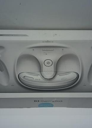 Зарядна док-станція bobovr d3 charging dock, яка призначена для окулярів віртуальної реальності meta quest 3, їхніх контролерів та акумуляторів b100