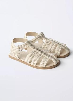 Сандалі босоніжки zara 25