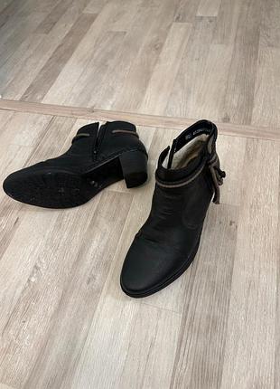 Ботильйони rieker 7