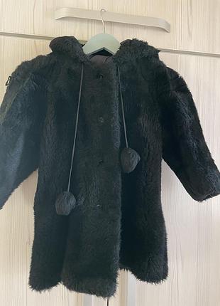 🧥 дитяче хутряне пальто розмір: 116–122 (6–7 років).