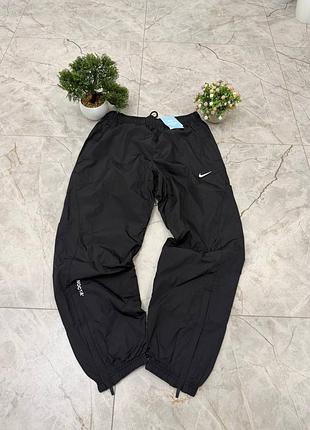 Нейлонові штани nike nocta