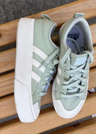 Кеди жіночі adidas bravada 2.0 зелені з платформою, довжина устілки 25 см