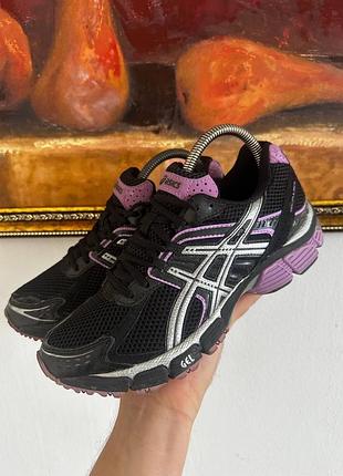 Винтажные кроссовки asics оригинал размер 39