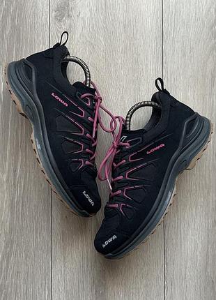 Жіночі кросівки lowa innox evo gore tex (39)
