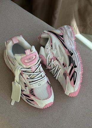Be right back white pink 2