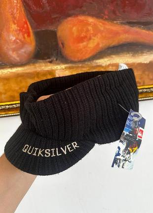 Черная шапка quiksilver оригинал