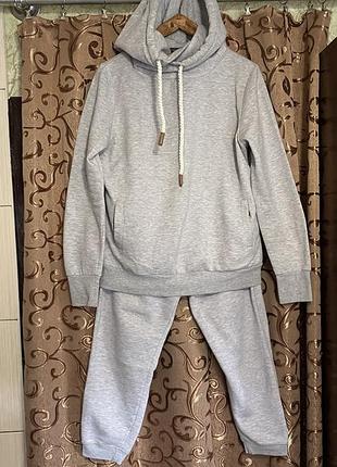 Теплий флісовий костюм primark