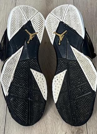 Кросівки jordan true flight black (40) 8