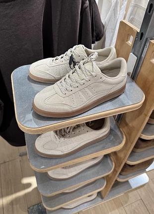 Жіночі шкіряні кросівки pull&bear 40 р 3