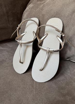 Havaianas скндали вьетнамки золотые бежевые eur 41/42 freedom sandal резиновые сланцы вʼєтнамки сандалі