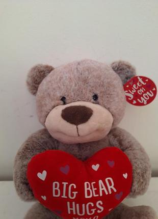 Новий плюшевий ведмедик з серцем "big bear hugs" | романтична м'яка іграшкаюшевий ведмедик з серцем "big bear hugs" | романтична м'яка іграшка