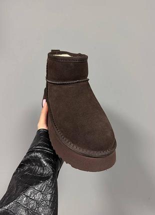 Ugg ultra mini platform
dark cacao suede 🤎 5