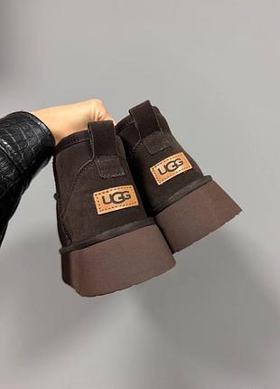 Ugg ultra mini platform
dark cacao suede 🤎 6