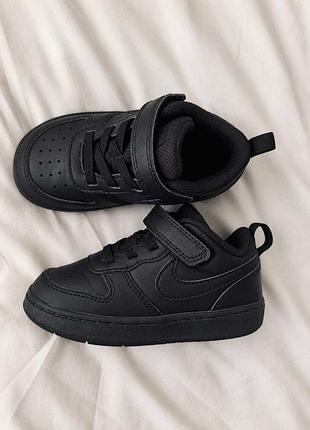 Кросівки дитячі nike чорні 25 розмір