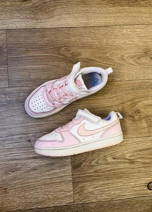 Кросівки для дівчинки, кеди nike court borough low recraft р.33, устілка 22см., стопа 20,5см.