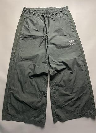Штани adidas